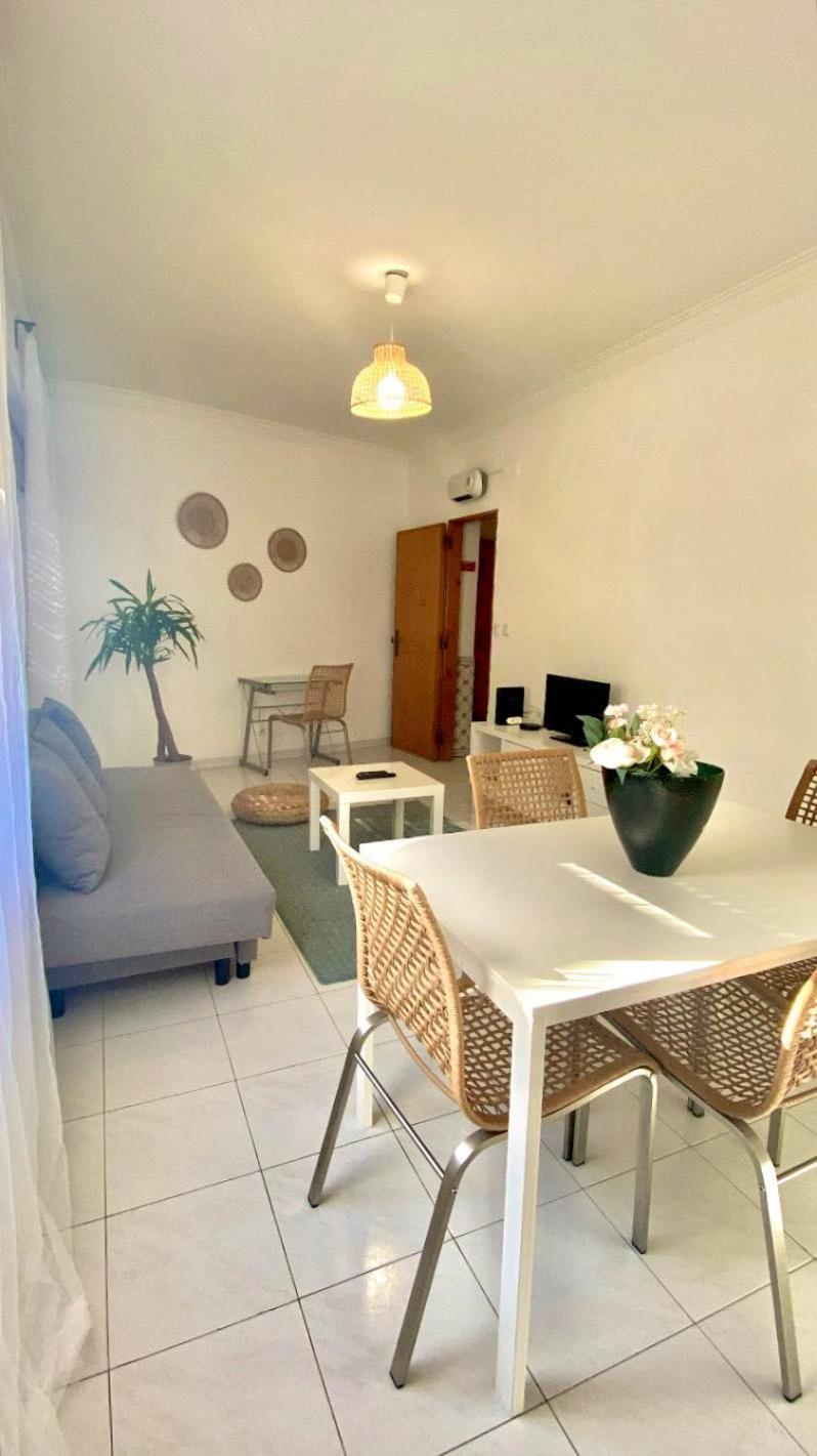 Chiado Appartment With Terrace 2 Lisbon Exterior photo